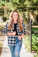 Load image into Gallery viewer, Black &amp; White Plaid Flannel Shirt Pack (1/1/1)
