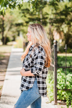 Load image into Gallery viewer, Black &amp; White Plaid Flannel Shirt Pack (1/1/1)

