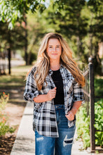 Load image into Gallery viewer, Black and White Lightweight Plaid Button Shirt Pack (1/1/1)
